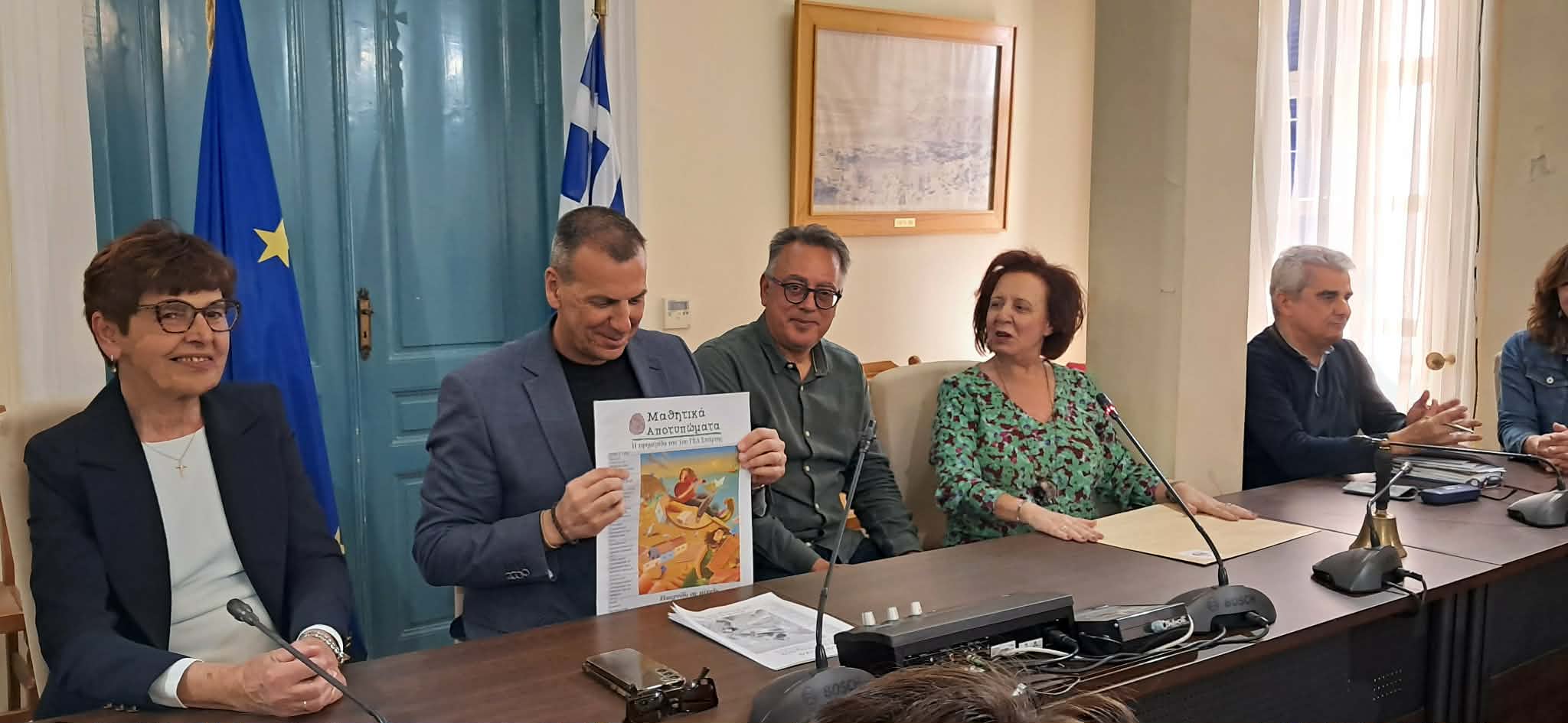 Μια ξεχωριστή «συνέντευξη Τύπου» του Δημάρχου Σπάρτης με την ομάδα σύνταξης της εφημερίδας «Μαθητικά Αποτυπώματα» του 1ου ΓΕΛ Σπάρτης