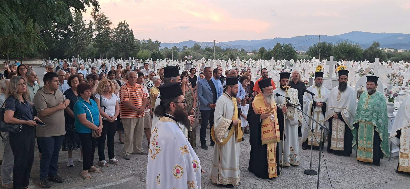 Η Δημοτική Αρχή Σπάρτης στον Μέγα Αρχιερατικό Εσπερινό στο 2ο Νεκροταφείο και στη Πανηγυρική Αρχιερατική Θεία Λειτουργία στην Ιερά Μονή Ζερμπίτσης