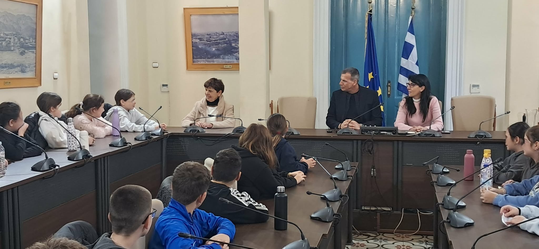 Μάθημα Δημοκρατίας και ενεργού συμμετοχής για τους μαθητές του 2ου Δημοτικού Σχολείου Σπάρτης