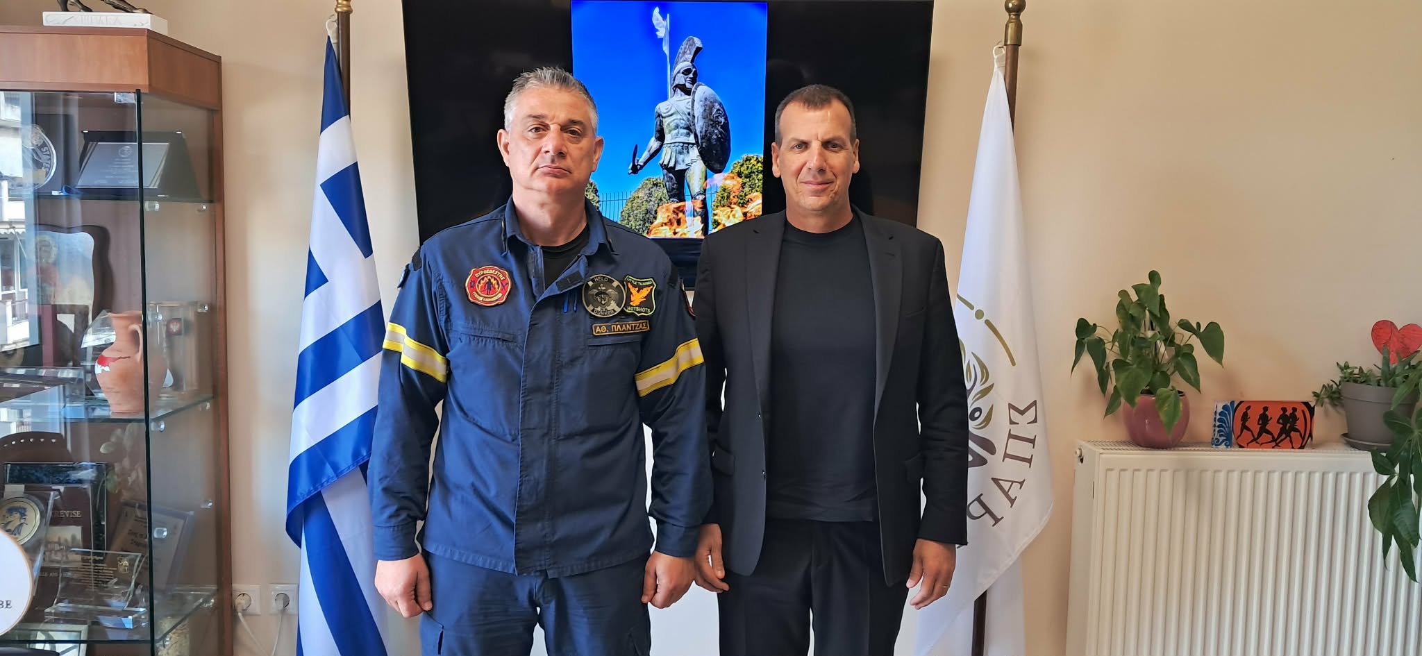 Συνάντηση του Δημάρχου Σπάρτης με τον νέο Διοικητή Πυροσβεστικών Υπηρεσιών Λακωνίας