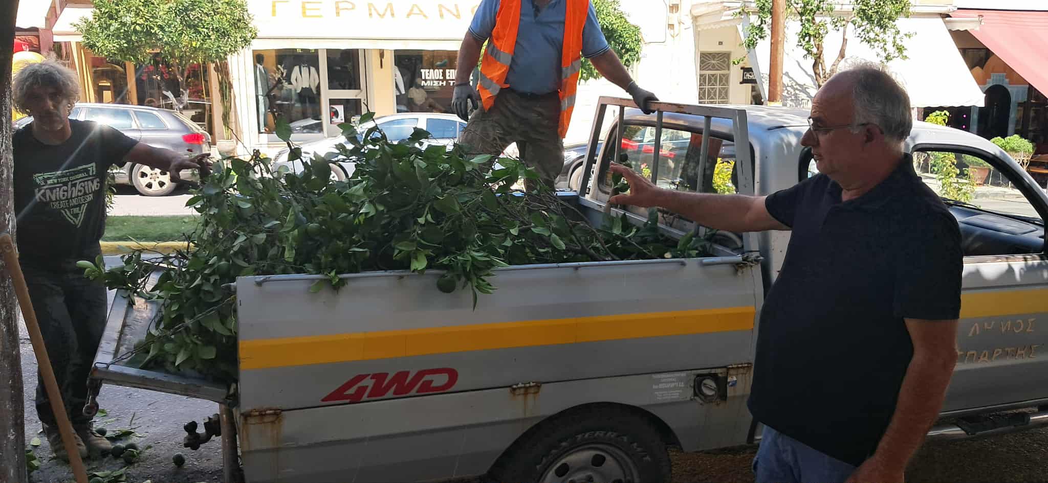 Συνεχίζονται οι παρεμβάσεις καλλωπισμού της πόλης από την Υπηρεσία Πρασίνου – Όμορφη πόλη, καλύτερο επίπεδο ζωής