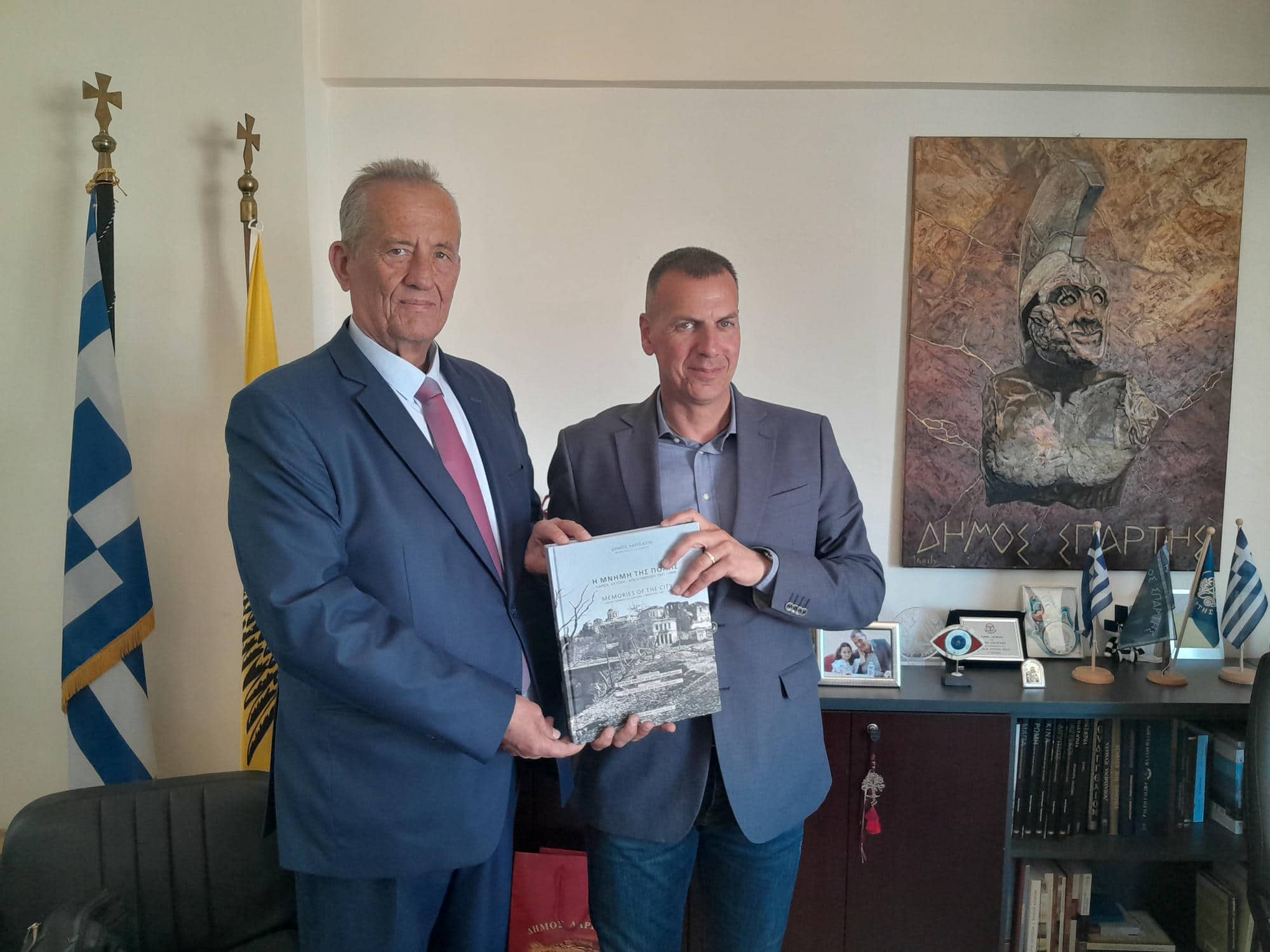 Συνάντηση Δημάρχου με εκπροσώπους της Πανελλήνιας Ομοσπονδίας Πολιτιστικών Συλλόγων Πελοποννησίων